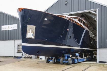 Spirit Yachts launch new P70 motoryacht featuring Fox’s stainless fabrication