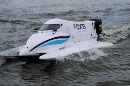Success for Fox’s sponsored Formula 1 powerboat