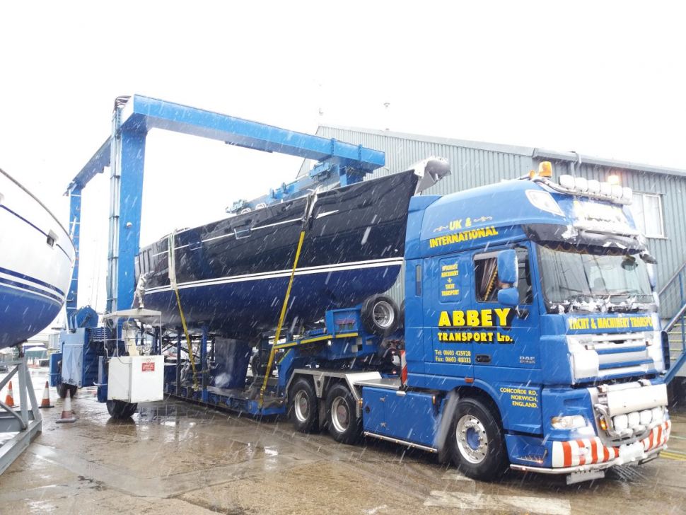 New Oyster 625 arrives at Fox’s for rigging and commissioning