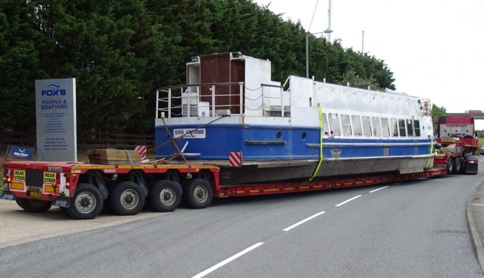 48-tonne ferry, King Arthur, arrives at Fox’s for welding work