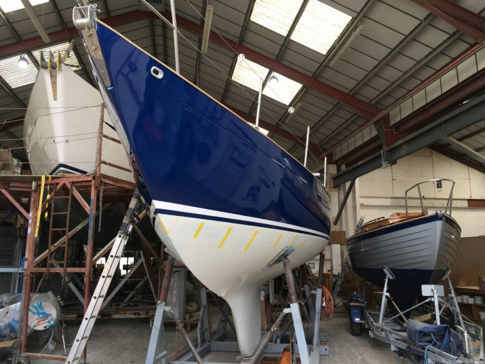 Classic 1970’s Contessa 32 refits at Fox’s