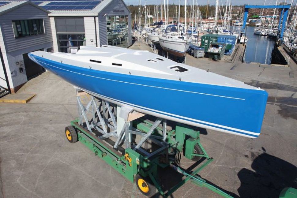 New H39 Cruiser-Racer Fitting Out at Fox’s