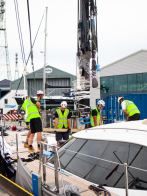 Lowering the mast into place