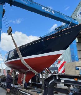 LIGHT HORSE AT FOX'S