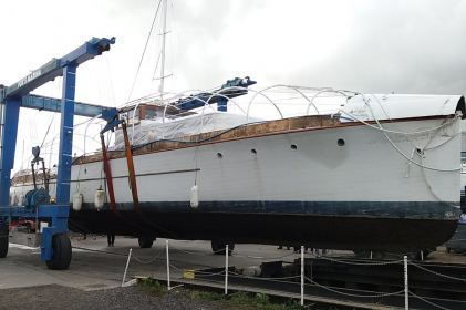 Ginger-Dot safely ashore at Fox’s Marina & Boatyard