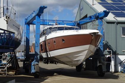 Topsides respray and antifouling for Sessa 52, Fancy That