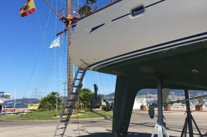 Fox’s Yacht Service to the rescue!