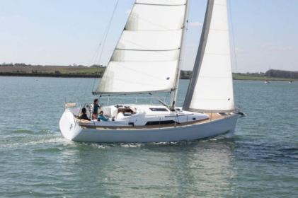 New GT Yachts 35 launches at Fox’s Marina & Boatyard