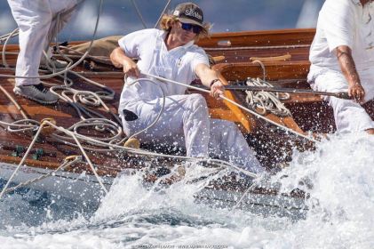 121 year old Fife, Kismet, wins her class at Les Voiles de St Tropez